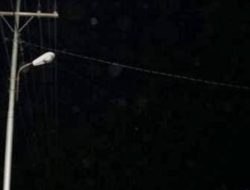 Lampu PJU di Kawasan Destinasi Wisata Batu Hiu Mati, Warga Berharap Segera Diperbaiki