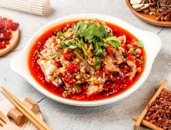 Waspada! Inilah Daftar Makanan Pemicu Asam Lambung yang Perlu Dihindari