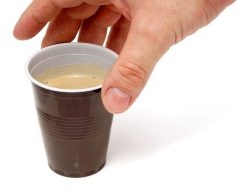 Waspada Bahaya Kopi Sachet, Praktis tapi Mengintai Risiko Kesehatan