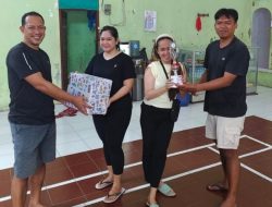 Karyawan BPR BKPD Pangandaran Gelar Pertandingan Bulutangkis Pererat Soliditas dan Gotong Royong