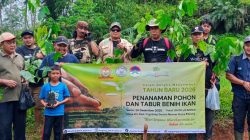 Jaga Sumber Mata Air Yayasan Dangiang Galuh Pajajaran, KPI, FK3I dan Wali Leuweung Tanam 1000 Pohon Picung