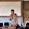 Kapolres Pangandaran Laksanakan Sholat Jumat Keliling, Jumat Curhat dan Baksos di Langkaplancar