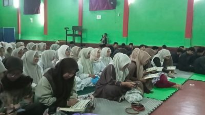 Khotmil Al-Qur’an Warnai Peringatan Nuzulul Qur’an di MAN 2 Pangandaran