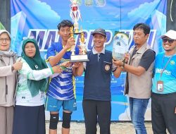 Kepala MAN 2 Pangandaran Menutup secara resmi Gelaran MAN Cup XXII